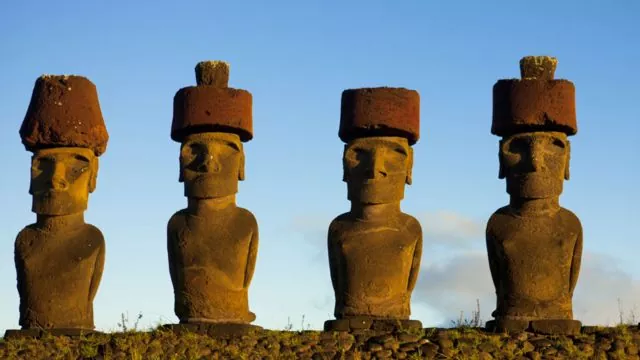 Todo lo que necesitas saber sobre las estatuas Moai de Isla de Pascua