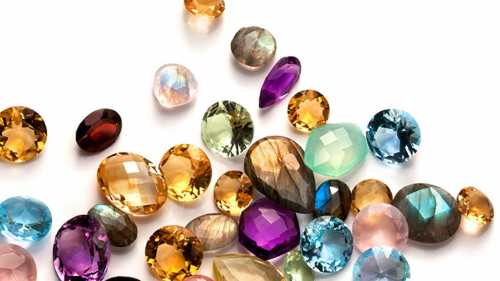 Cómo utilizar los cristales y piedras preciosas según tu signo astrológico