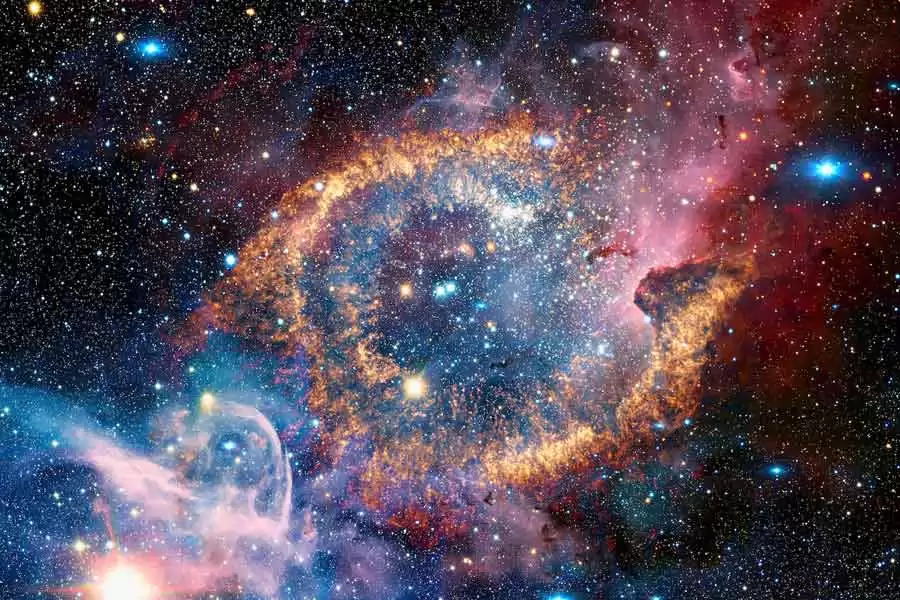 Viaje al universo: los lugares más asombrosos del cosmos