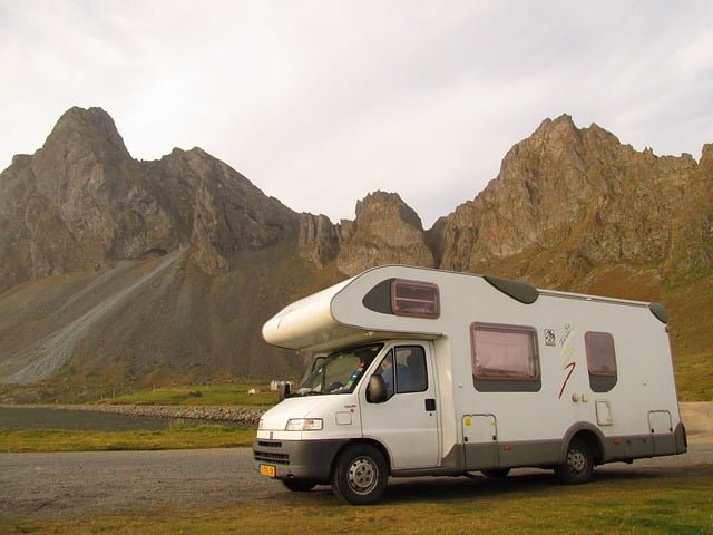 Campings de montaña para autocaravanas naturaleza y aventura