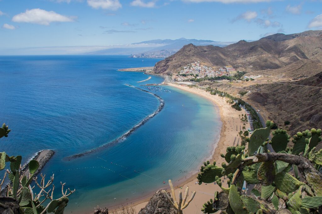 Descubre Tenerife en bicicleta rutas y paisajes impresionantes para los amantes del ciclismo