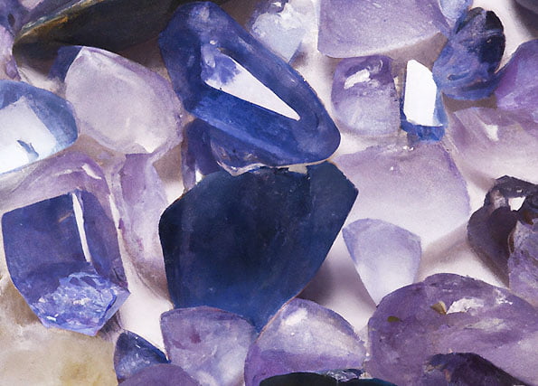 Iolita: El Secreto de las Piedras Preciosas
