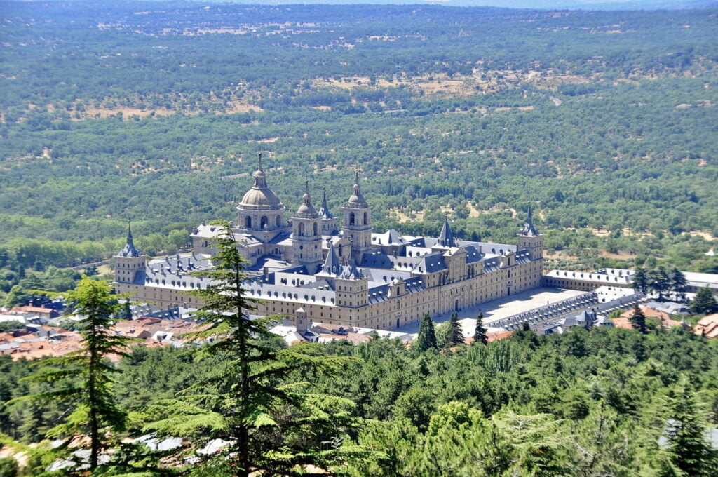 Descubre Camping El Escorial Madrid