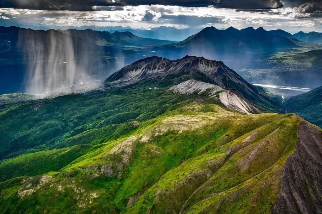 Destinos para los amantes de la adrenalina: aventuras extremas en Alaska